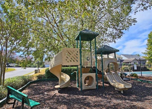 2300 Leicester Way SE, Atlanta, GA 30316