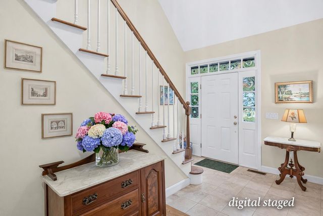 4 Surrey Lane, East Dennis, MA 02641