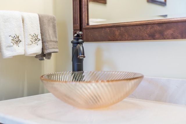 4 Surrey Lane, East Dennis, MA 02641