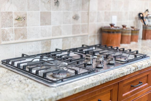 4 Surrey Lane, East Dennis, MA 02641