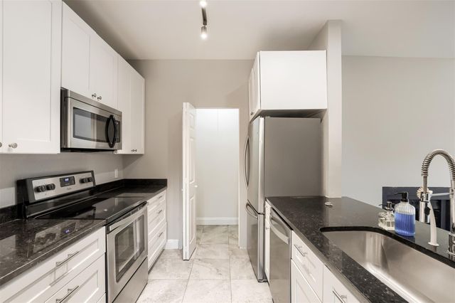 12166 Metric BLVD 281, Austin, TX 78758