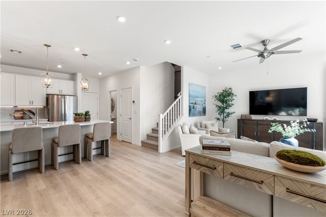 1953 Hydrangea Place, Las Vegas, NV 89106