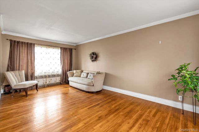 231 Dogwood Avenue, West Hempstead, NY 11552