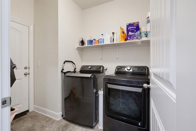 7216 Ondantra BND, Austin, TX 78744