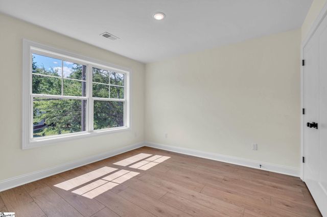 32 Tubbs Mountain Rd Ext Extension, Travelers Rest, SC 29690