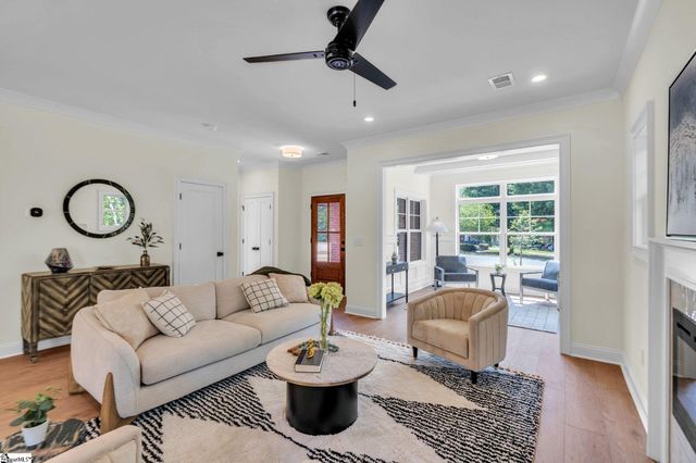32 Tubbs Mountain Rd Ext Extension, Travelers Rest, SC 29690