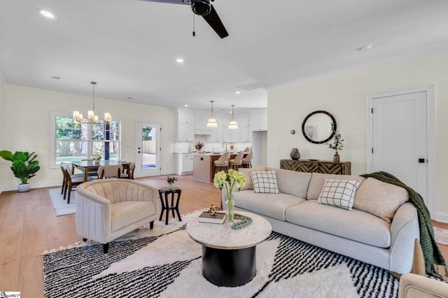 32 Tubbs Mountain Rd Ext Extension, Travelers Rest, SC 29690