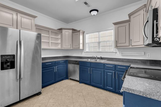 7744 Fayetteville Road, North Charleston, SC 29418