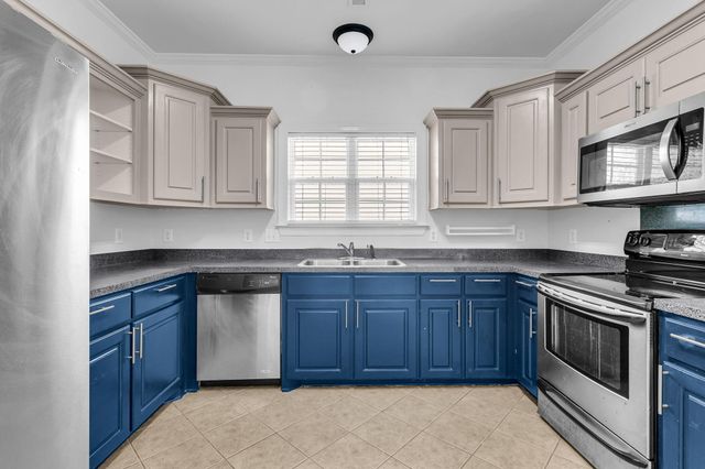 7744 Fayetteville Road, North Charleston, SC 29418