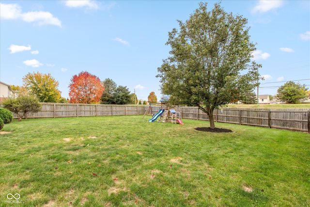 1238 Starcross Drive, Indianapolis, IN 46239