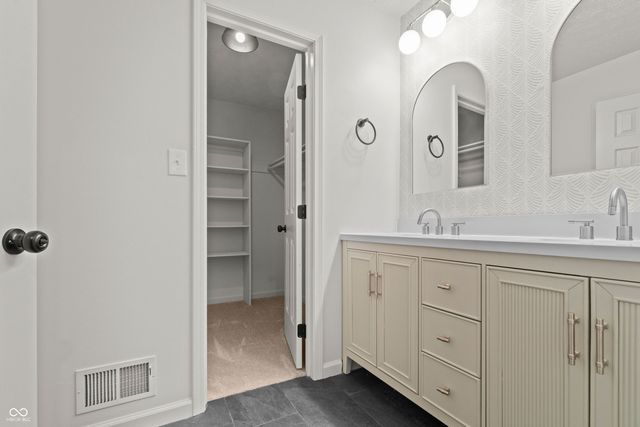 116 Wintergreen Drive, Noblesville, IN 46062