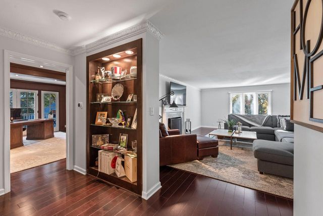 14220 Hillside ROAD, Elm Grove, WI 53122