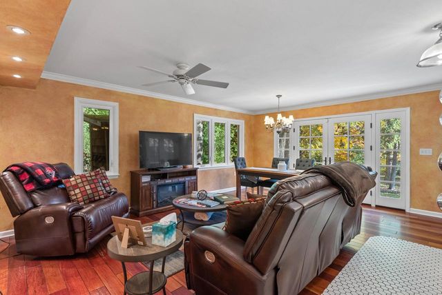 14220 Hillside ROAD, Elm Grove, WI 53122