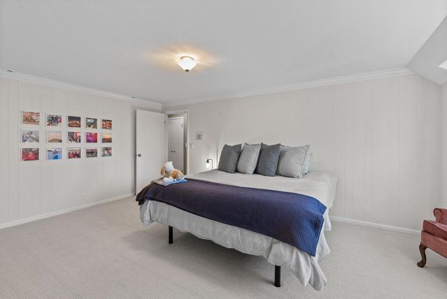 14220 Hillside ROAD, Elm Grove, WI 53122