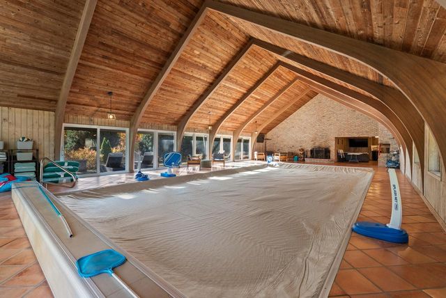 14220 Hillside ROAD, Elm Grove, WI 53122