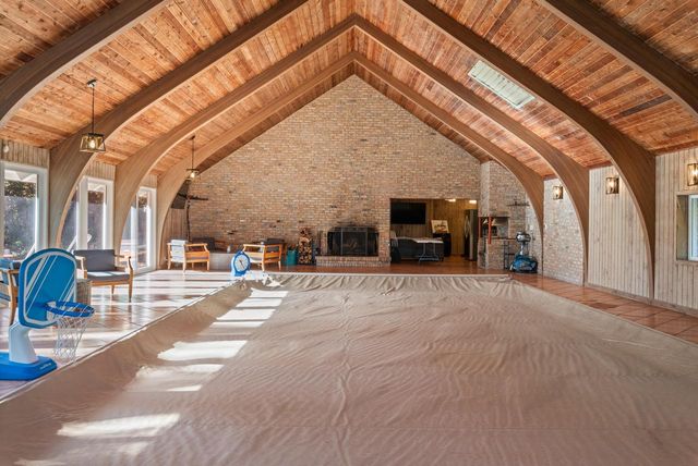 14220 Hillside ROAD, Elm Grove, WI 53122