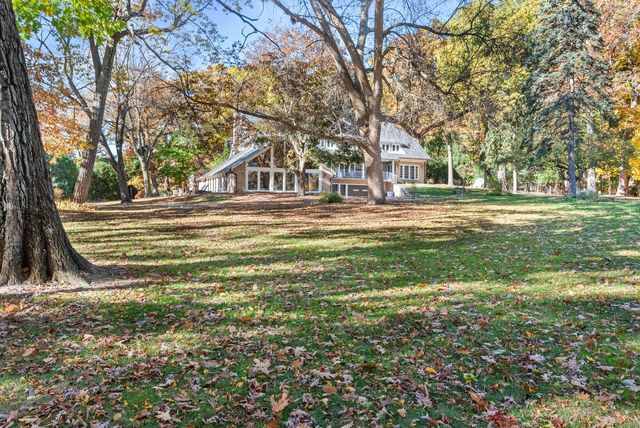 14220 Hillside ROAD, Elm Grove, WI 53122