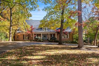 14220 Hillside ROAD, Elm Grove, WI 53122