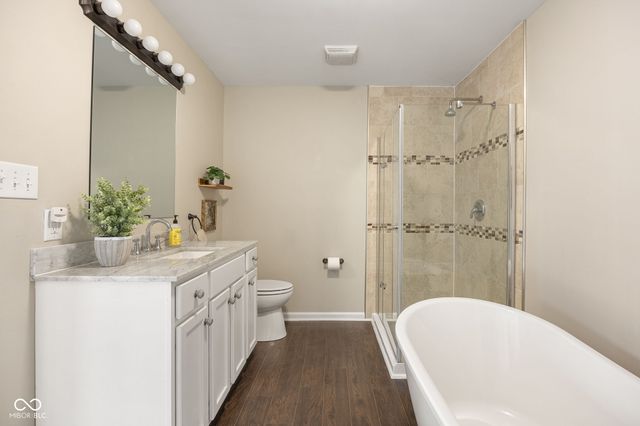 6172 E 122nd Street, Carmel, IN 46033