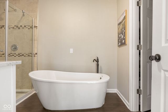 6172 E 122nd Street, Carmel, IN 46033