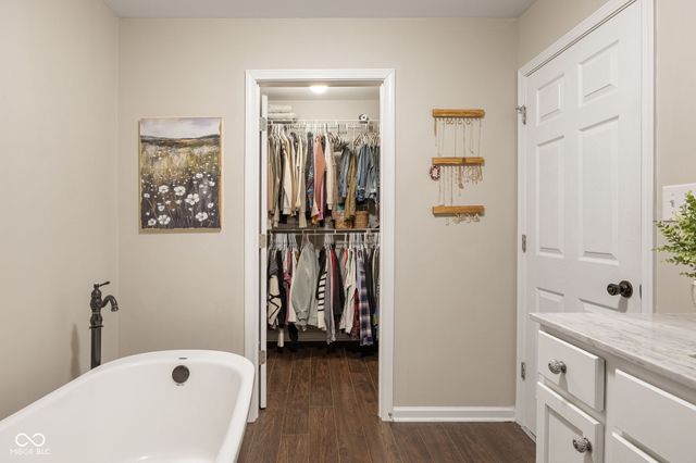 6172 E 122nd Street, Carmel, IN 46033