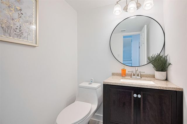 10174 Beekman Place Drive, Houston, TX 77043