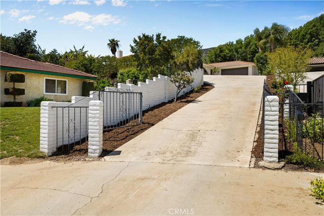 2485 San Mateo Drive, Upland, CA 91784