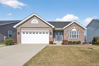 958 Crestwood Lane, O'fallon, MO 63366