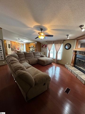 207 Elijah Simmons Road, Woodruff, SC 29388