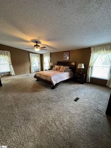 207 Elijah Simmons Road, Woodruff, SC 29388