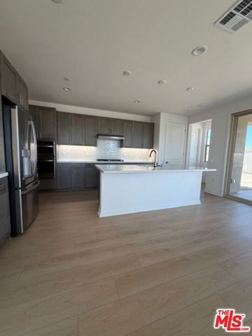 28908 Vertex Way, Santa Clarita, CA 91350