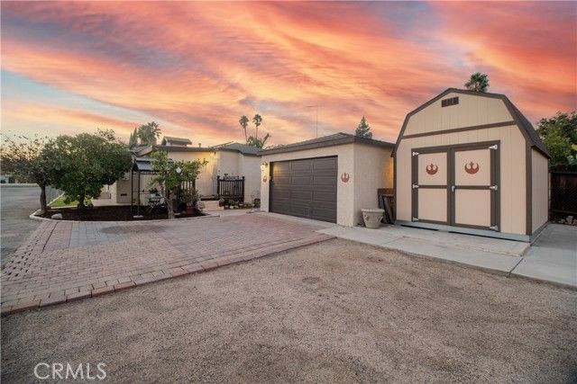 5345 La Sierra Avenue, Riverside, CA 92505