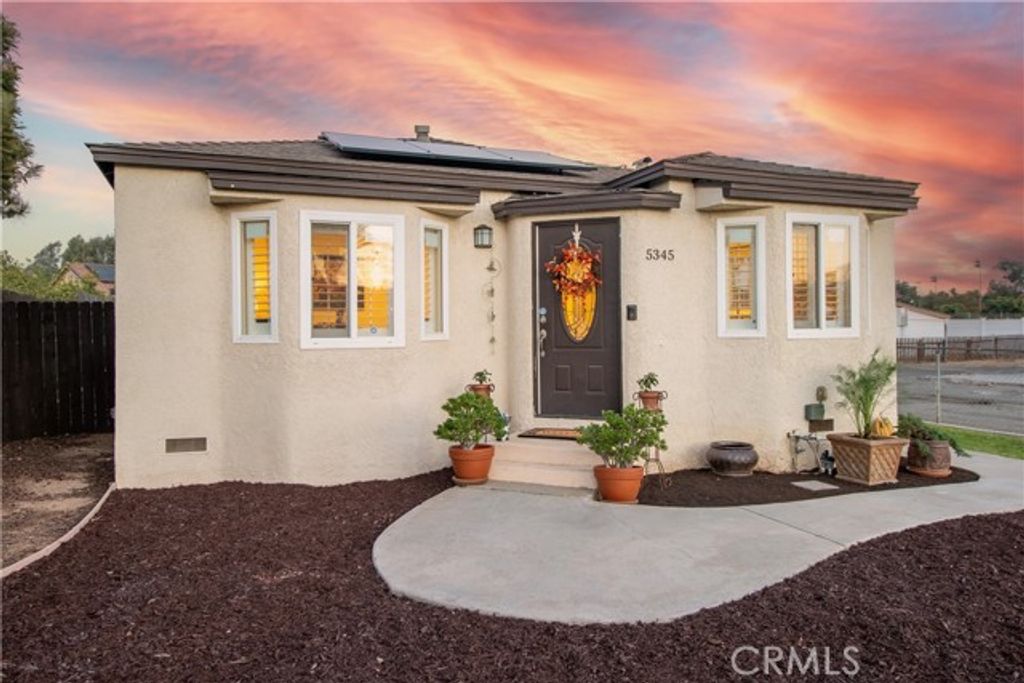 5345 La Sierra Avenue, Riverside, CA 92505