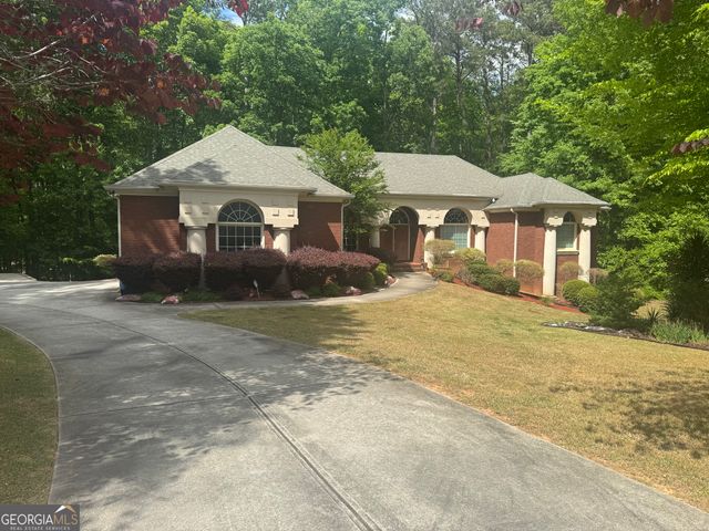 212 Amy Over Look, South Fulton, GA 30349