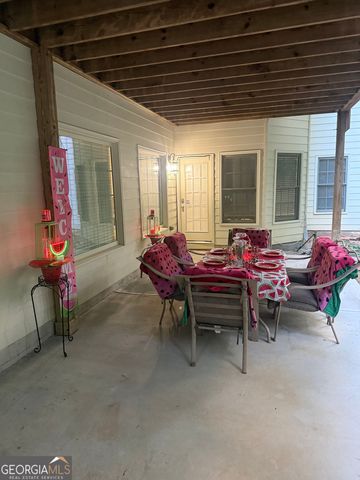 212 Amy Over Look, South Fulton, GA 30349