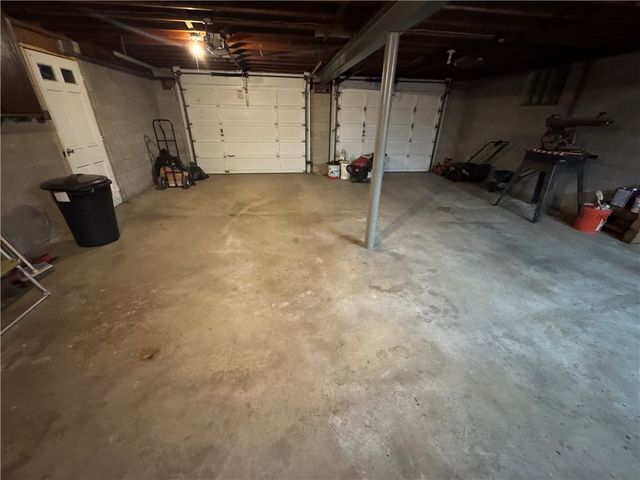 111 N Hitchman Street, Mt Pleasant Boro, PA 15666