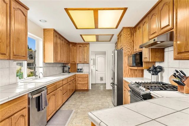 26 Regal Way, Oroville, CA 95966