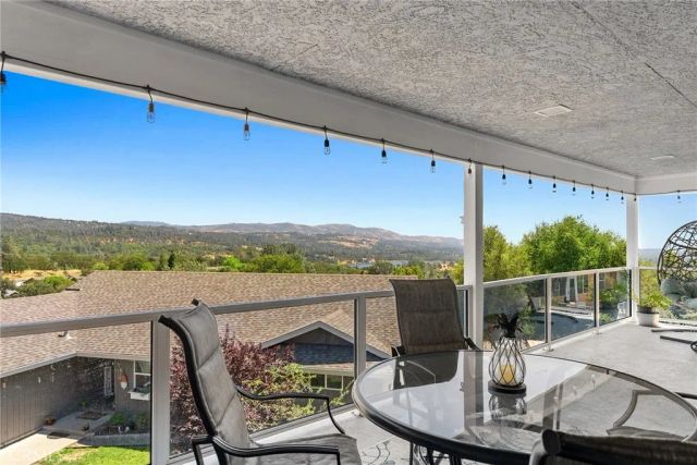 26 Regal Way, Oroville, CA 95966