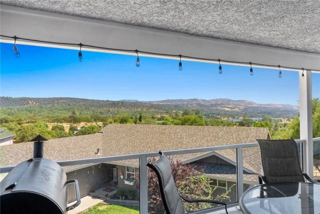 26 Regal Way, Oroville, CA 95966