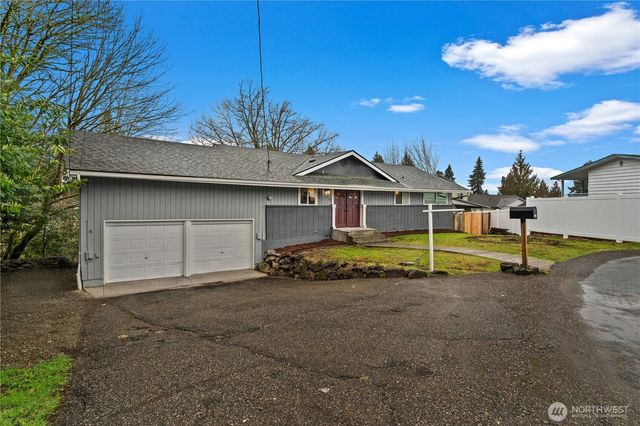 3546 Locust Avenue W, University Place, WA 98466