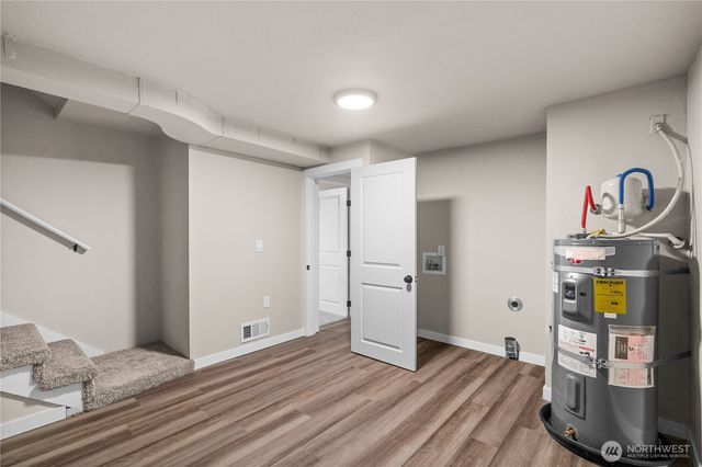 3546 Locust Avenue W, University Place, WA 98466