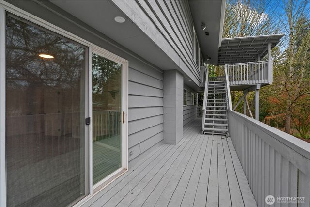 3546 Locust Avenue W, University Place, WA 98466