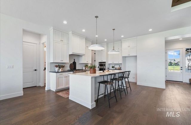 2047 E Blakehurst St, Kuna, ID 83634