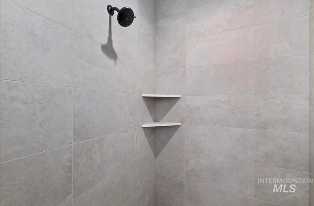 2047 E Blakehurst St, Kuna, ID 83634