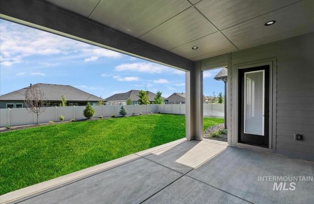 2047 E Blakehurst St, Kuna, ID 83634