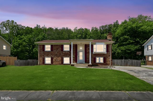 4527 GLENDALE RD, Woodbridge, VA 22193