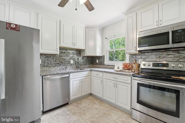 4527 GLENDALE RD, Woodbridge, VA 22193