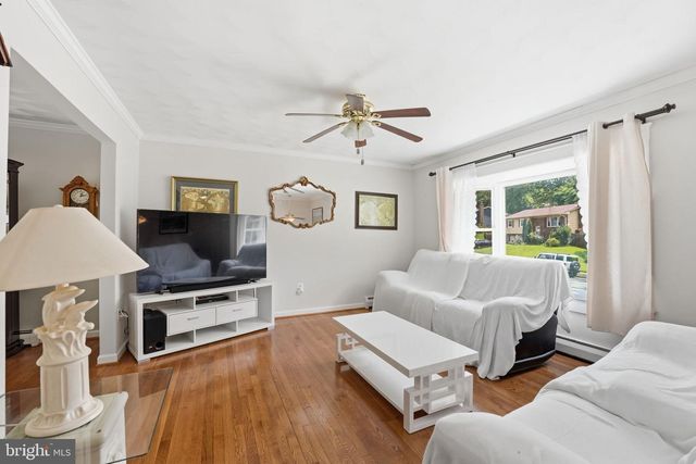4527 GLENDALE RD, Woodbridge, VA 22193