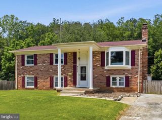 4527 GLENDALE RD, Woodbridge, VA 22193