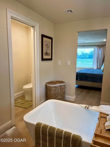 13341 Knoll Road, Carthage, MO 64836